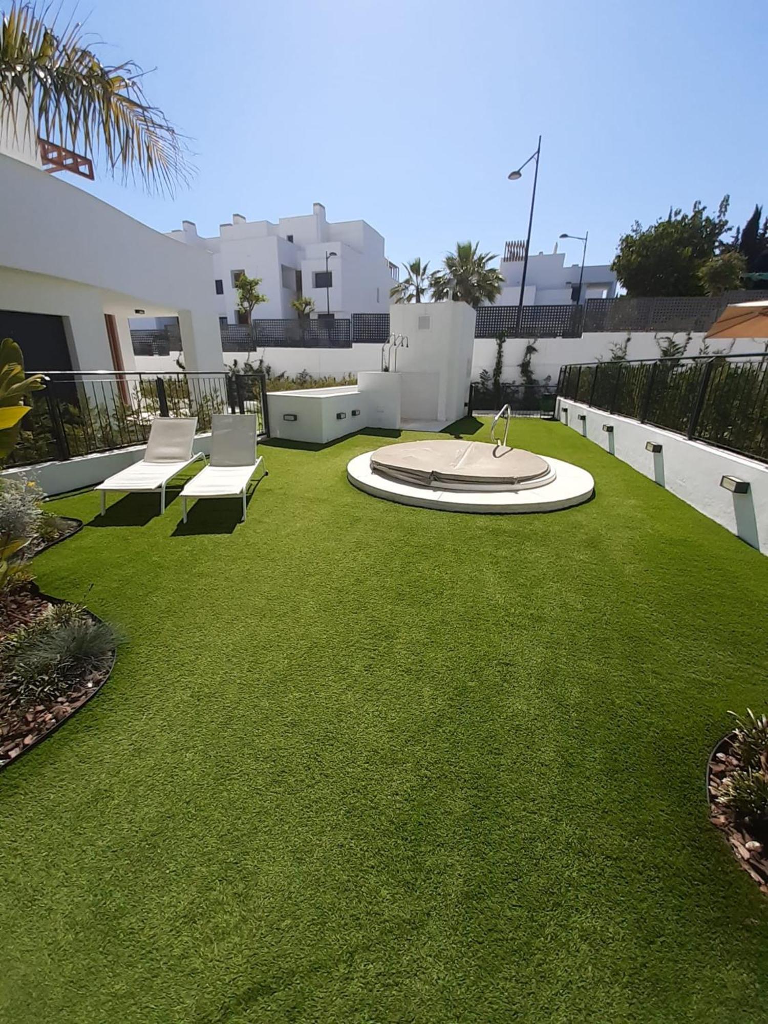 Los Miradores Del Sol By Mar Holidays Estepona Exterior photo
